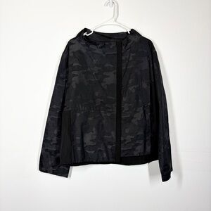 Sun Kim Camo Jacket Size XL